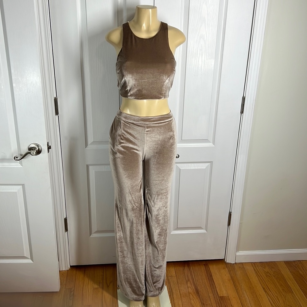Unique two piece set velvet material with spandex size L